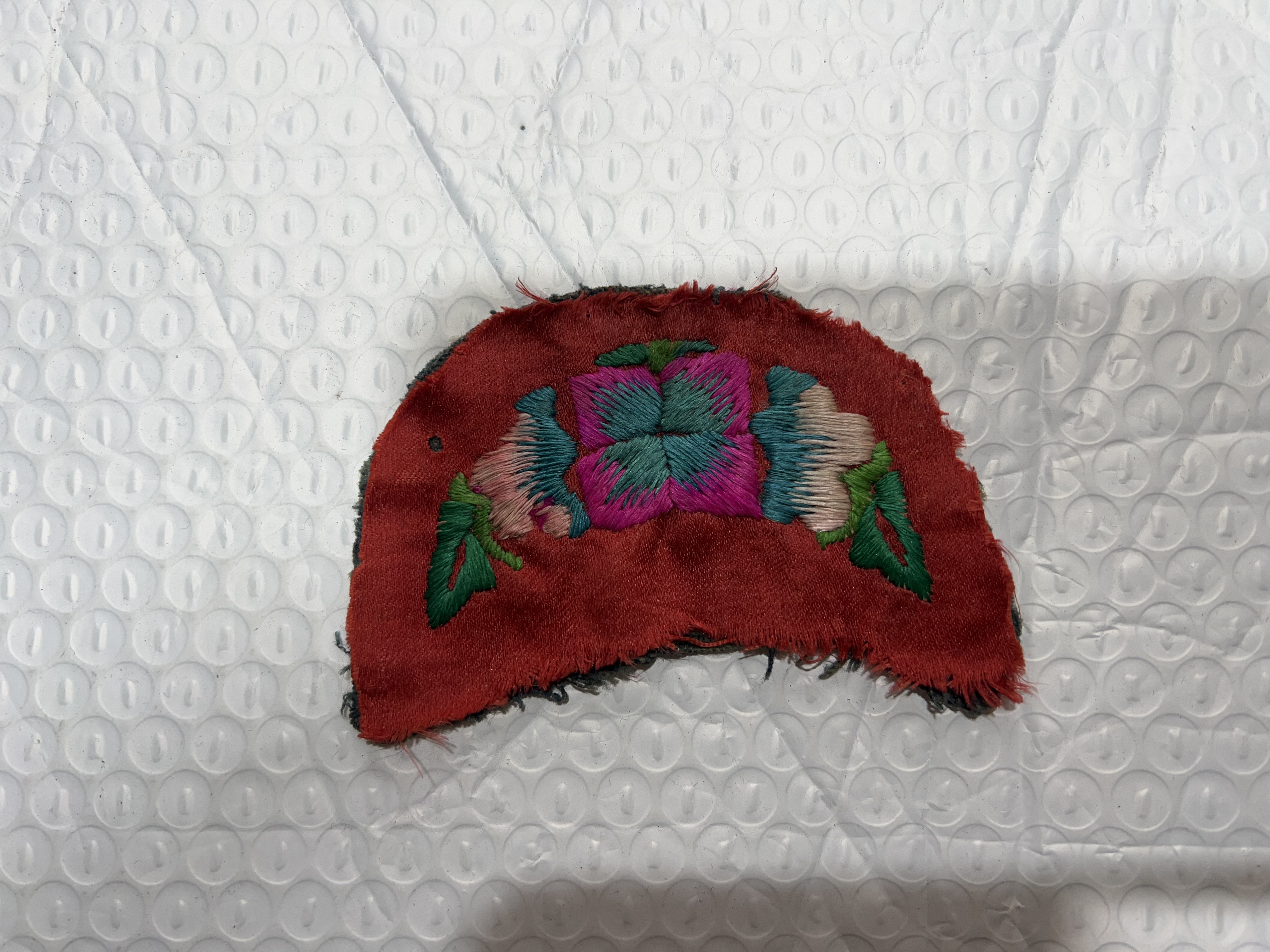 改连接用的，没货，请勿拍月牙形绣片