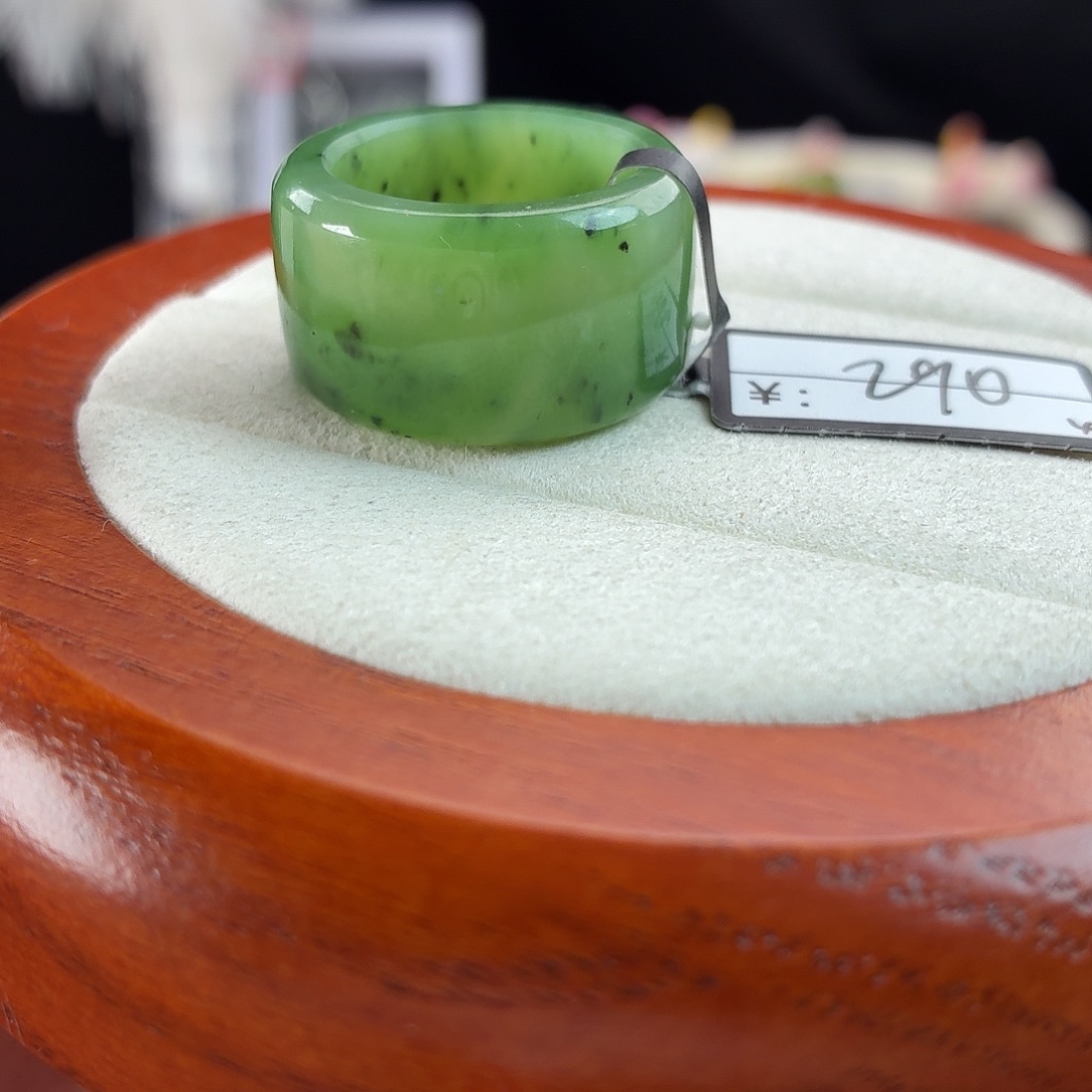 瑶***喵和田玉（糖玉）未镶嵌戒指r3碧玉乌兰海圆切18.2