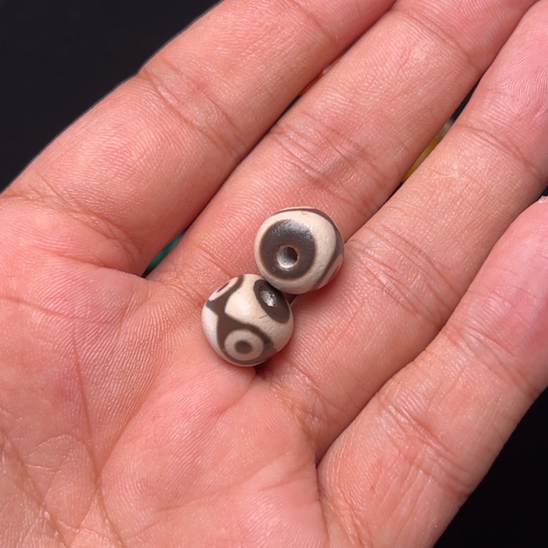 五***断玛瑙/玉髓未镶嵌配饰