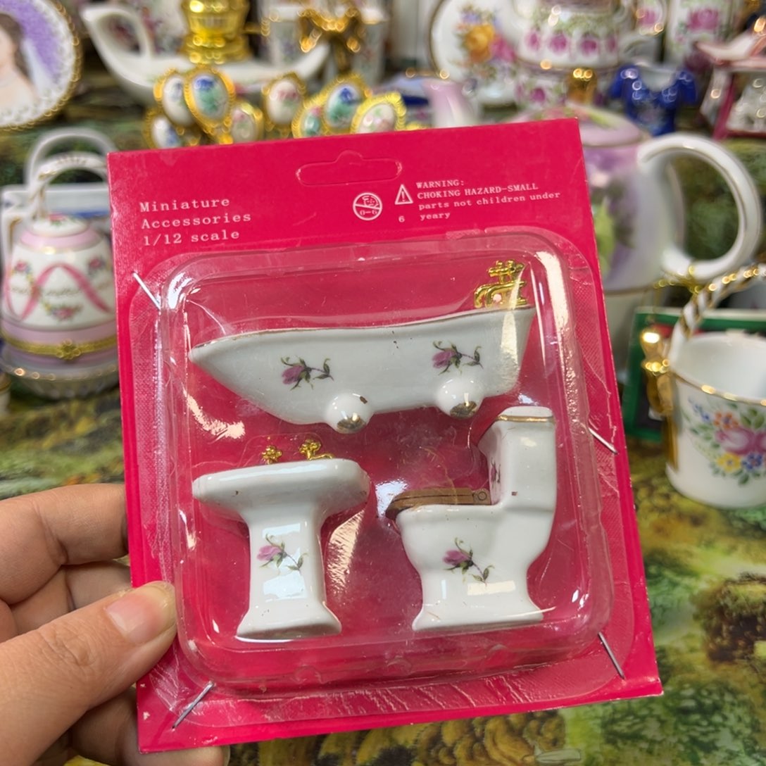 摆件鹿与海陶瓷家居用品有限公司