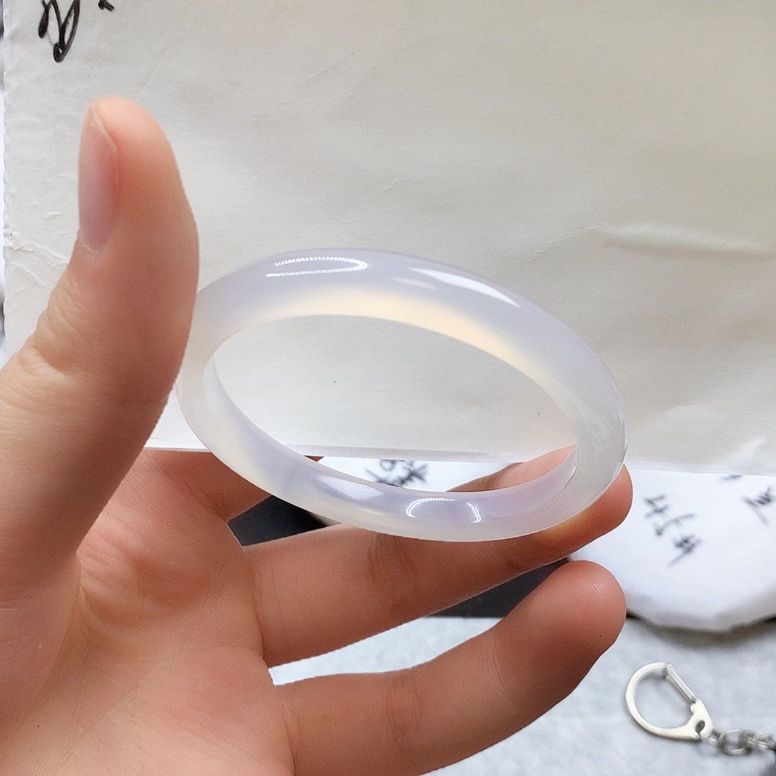 玛瑙/玉髓手镯未镶嵌51