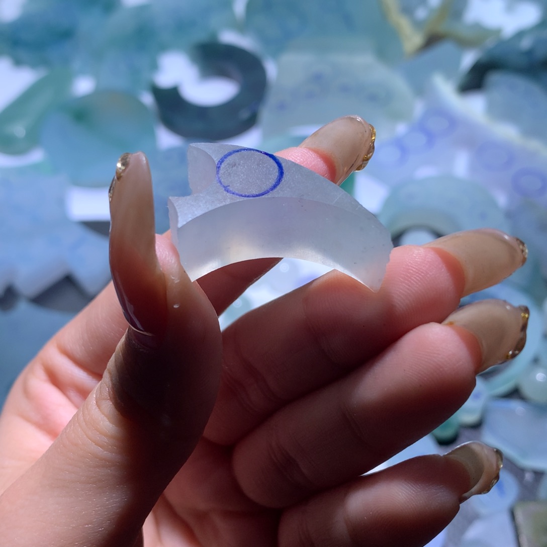 定制翡翠未镶嵌福利