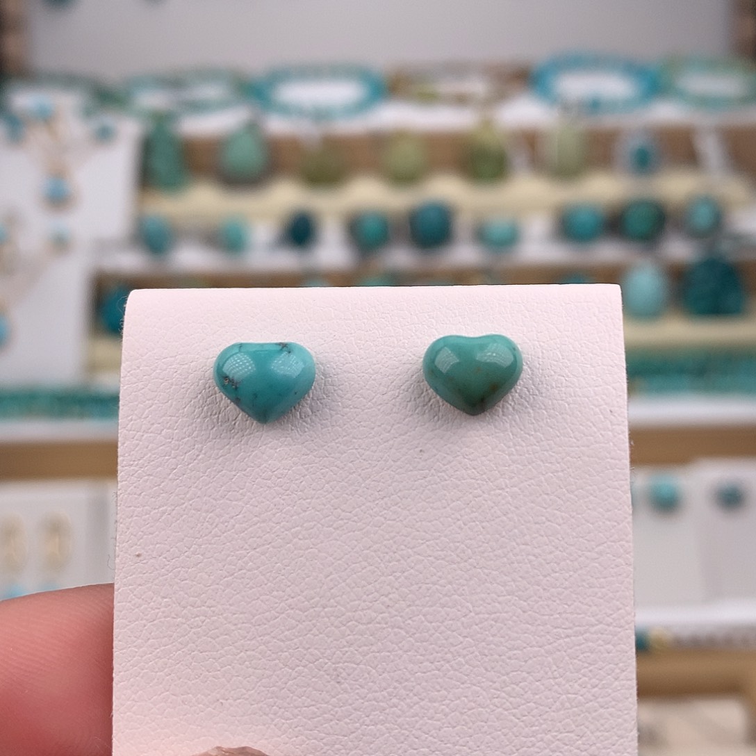 绿松石未镶嵌耳饰