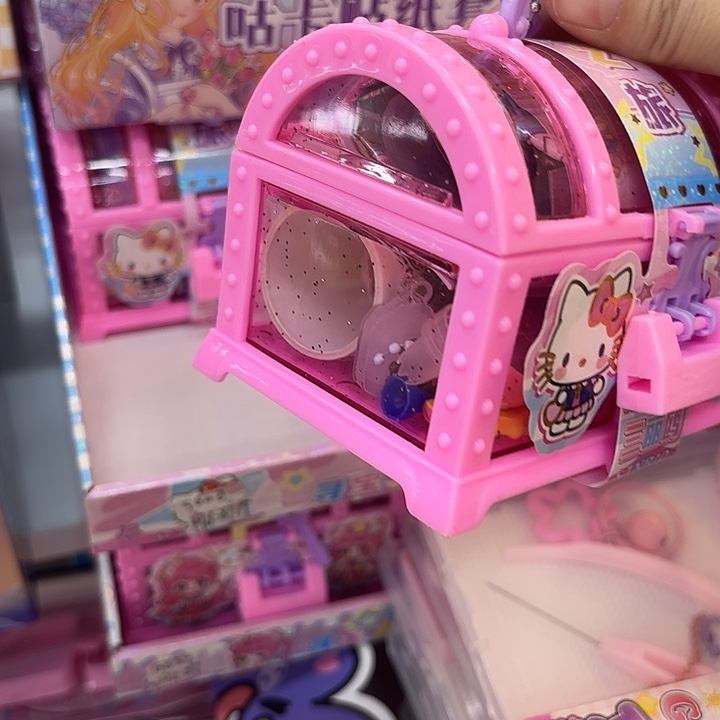 6个装凯蒂猫藏宝箱