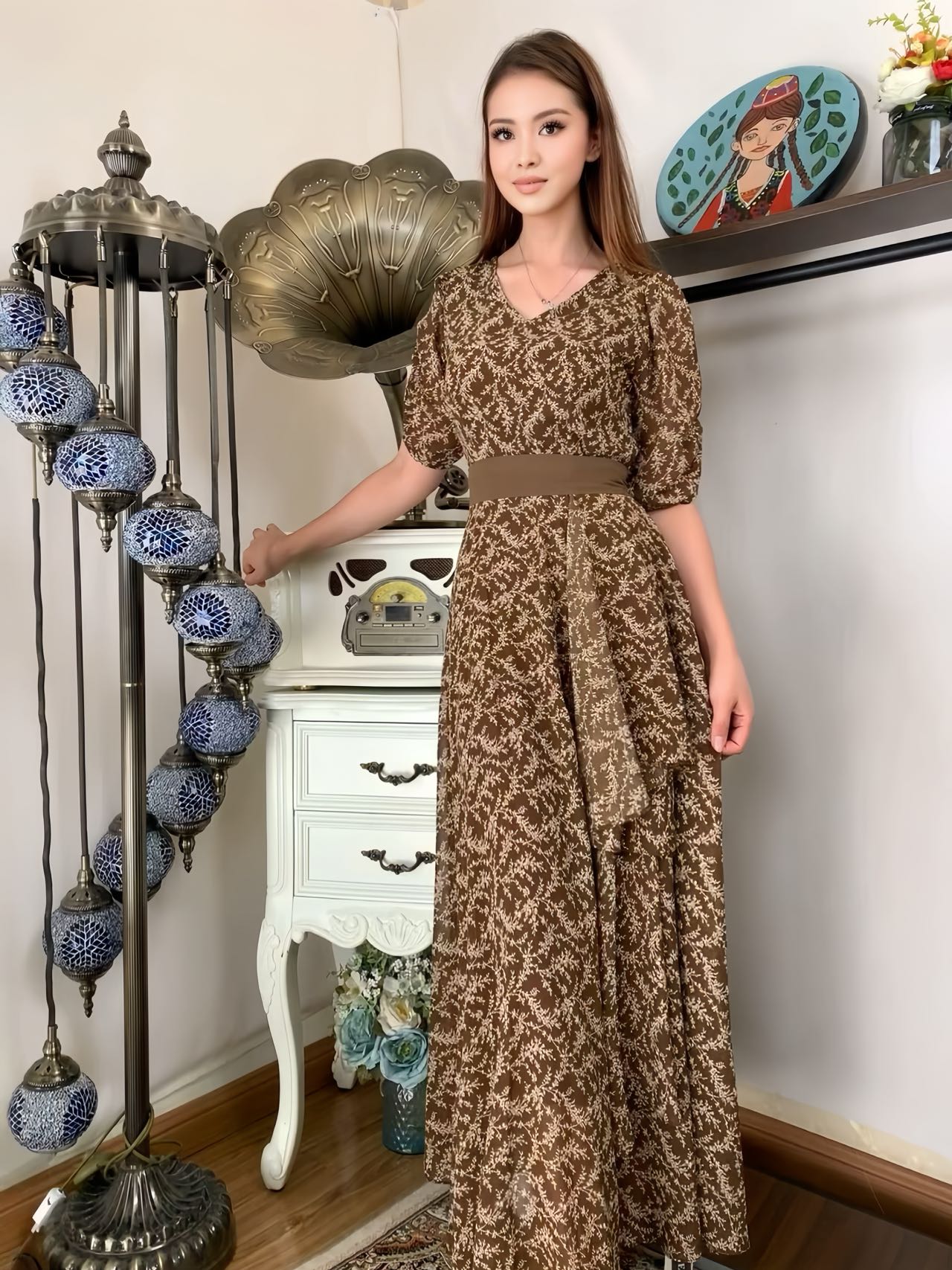 2025新款夏季碎花长款中袖网红连衣裙时尚高腰气质显瘦