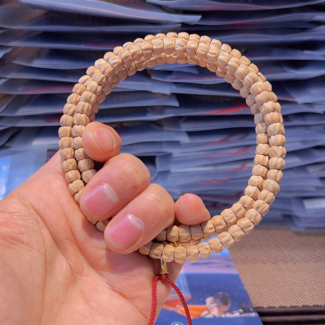 柏香籽/百香籽吊坠人****人