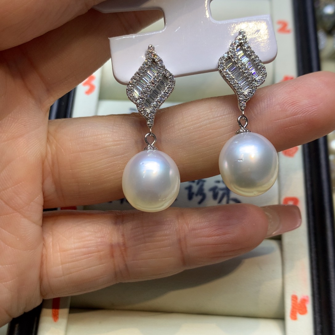 银S925镶嵌耳饰海水珍珠