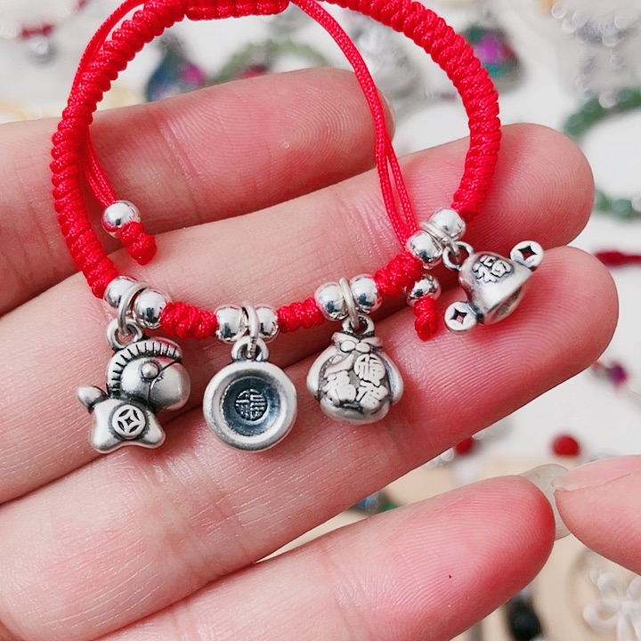 珐琅吊坠足银衣食无忧