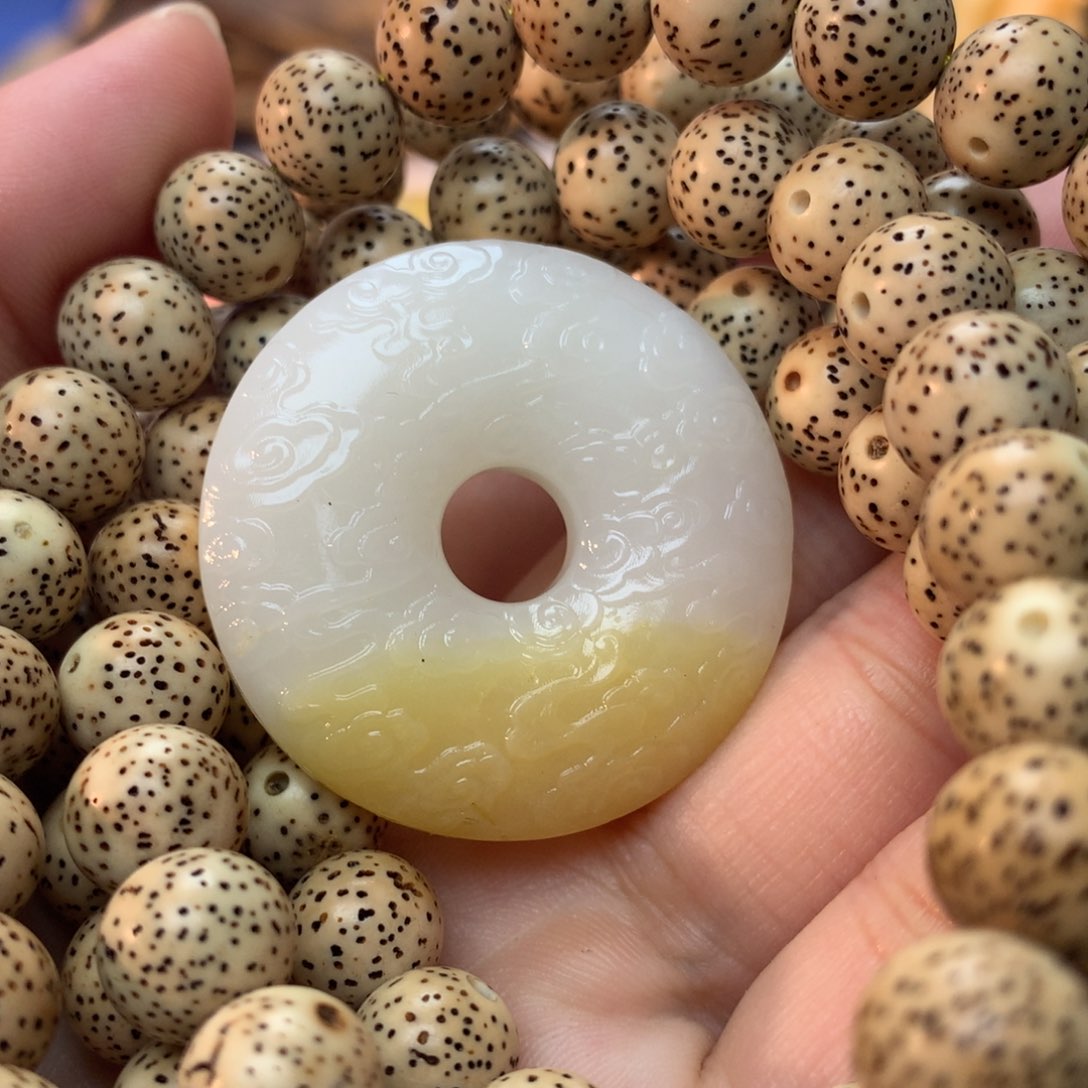 吊坠文玩核桃卡35平安扣2025