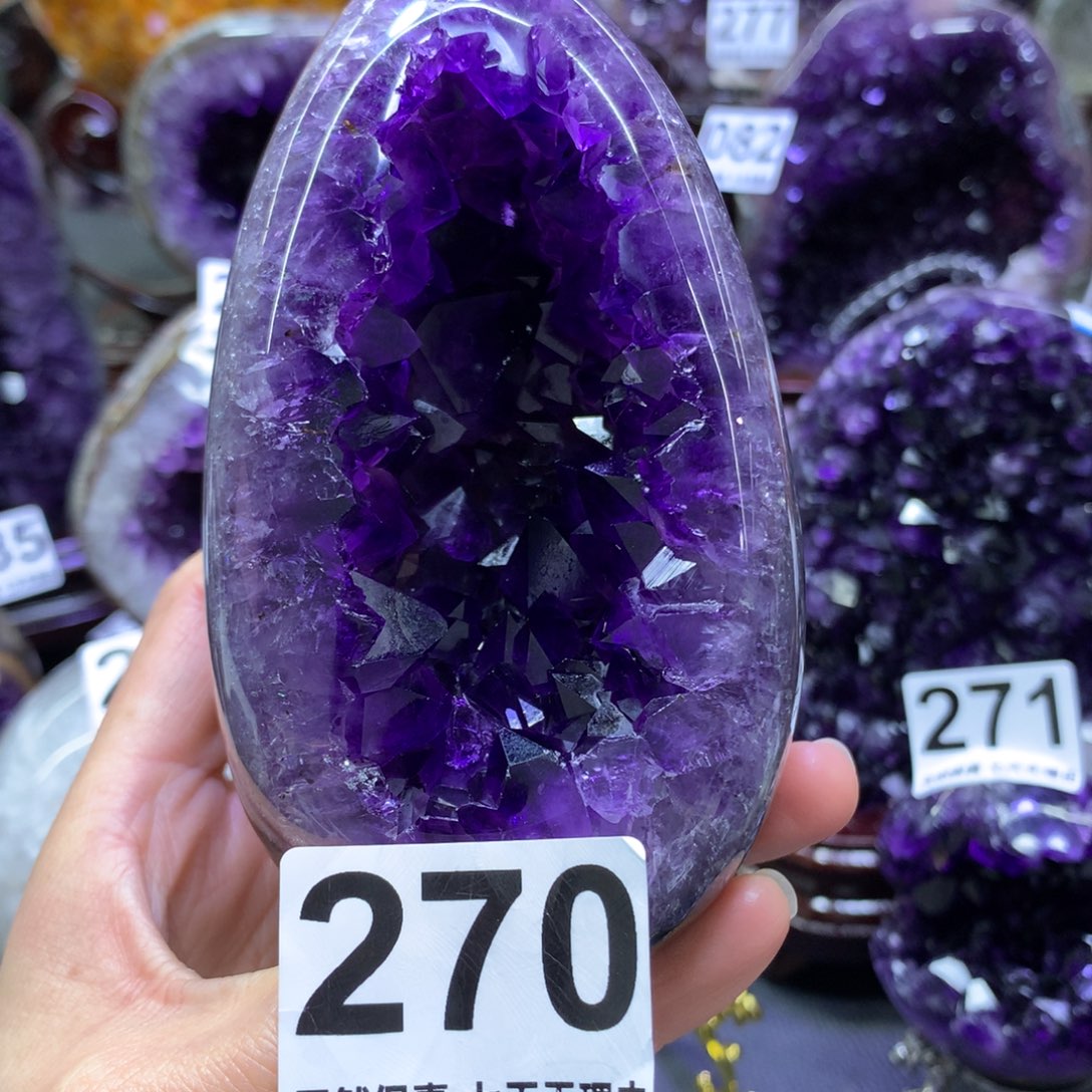 水晶摆件未镶嵌锦*宸水晶摆件m