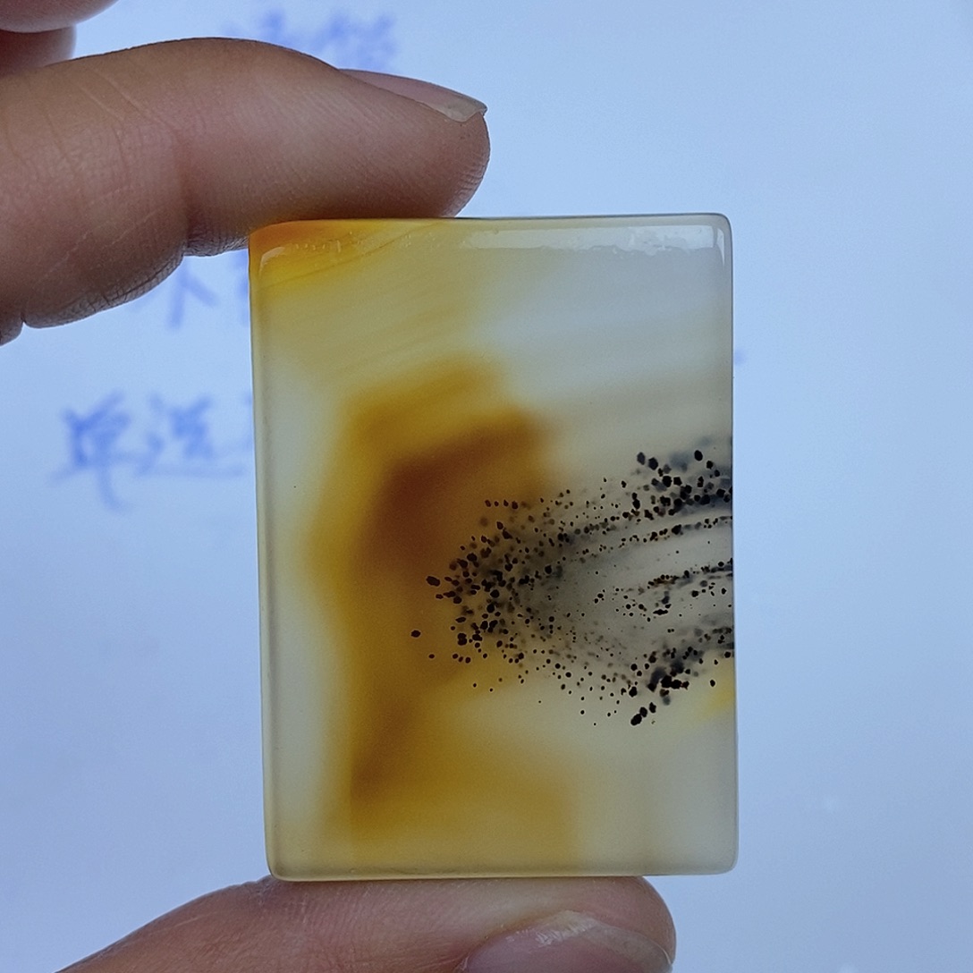 玛瑙/玉髓未镶嵌珠宝半成品