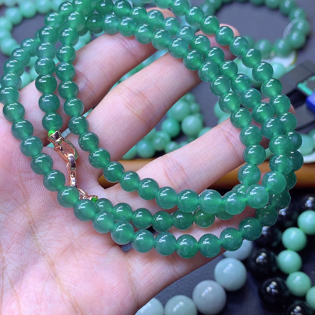 翡翠未镶嵌毛衣链