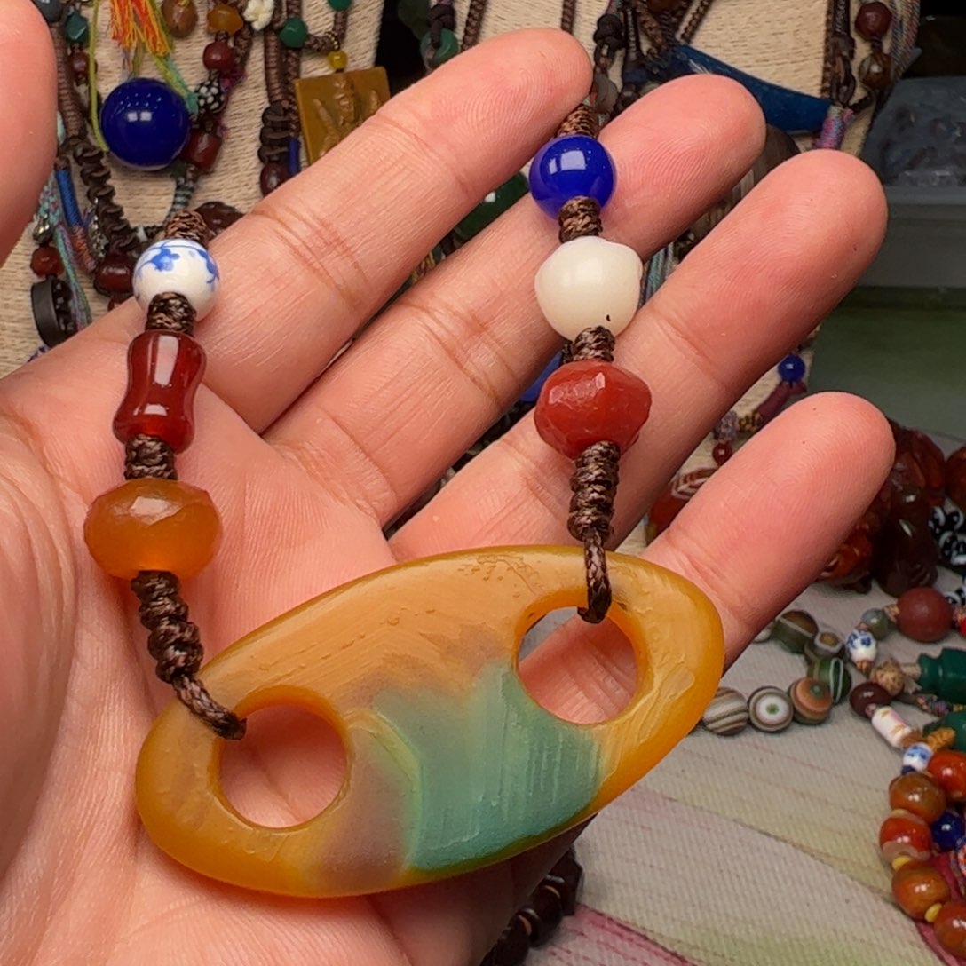 玛瑙/玉髓颈饰未镶嵌