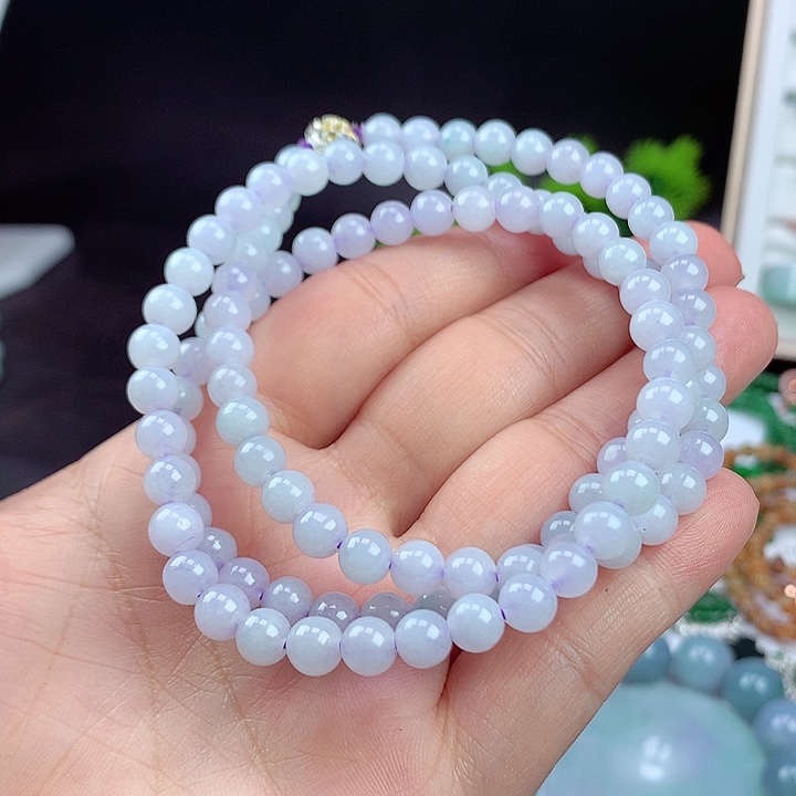 翡翠颈饰未镶嵌项链