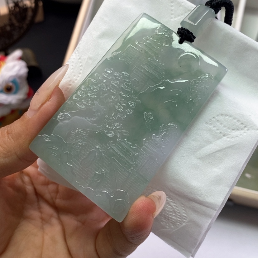【闪购商品】颈饰未镶嵌翡翠翡翠