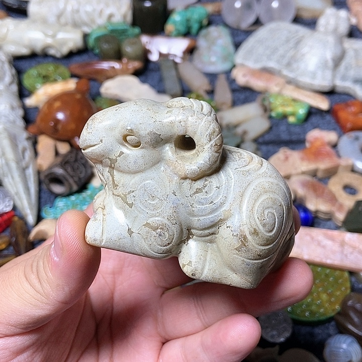 和田玉未镶嵌颈饰197