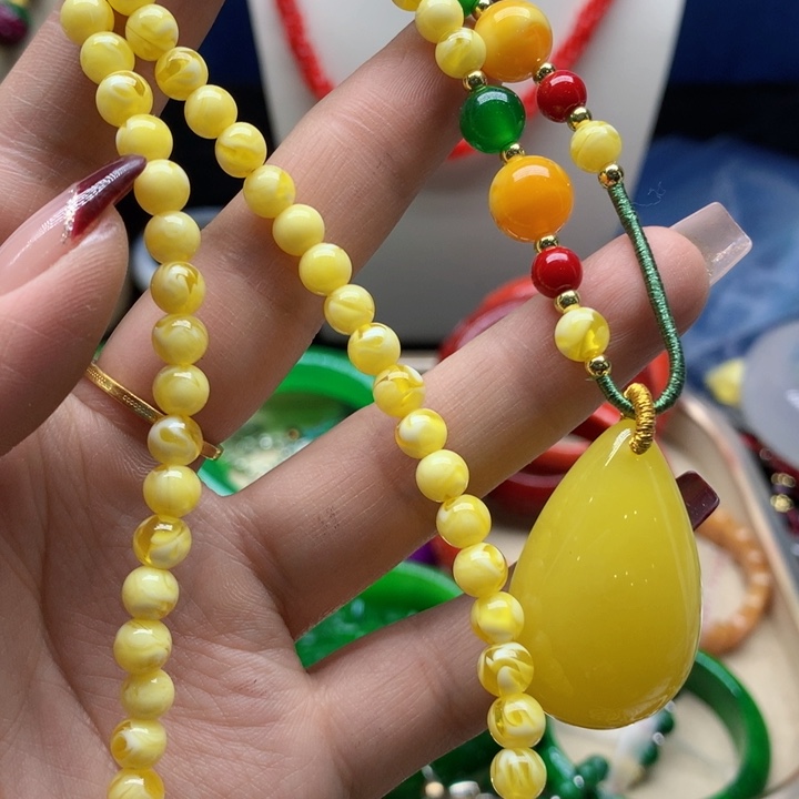 蜜蜡颈饰未镶嵌吊坠