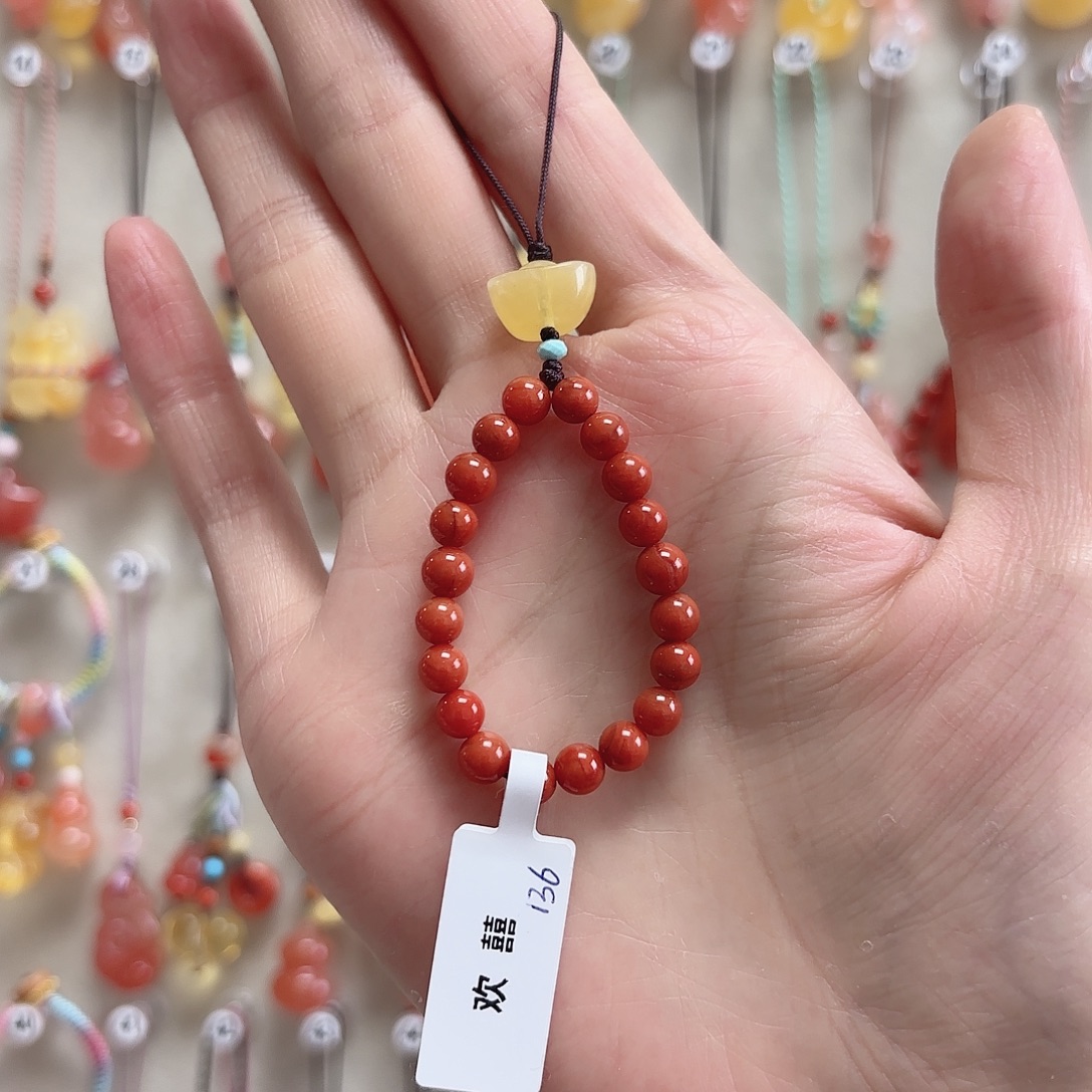 点***星南红玛瑙未镶嵌吊坠(赠链)