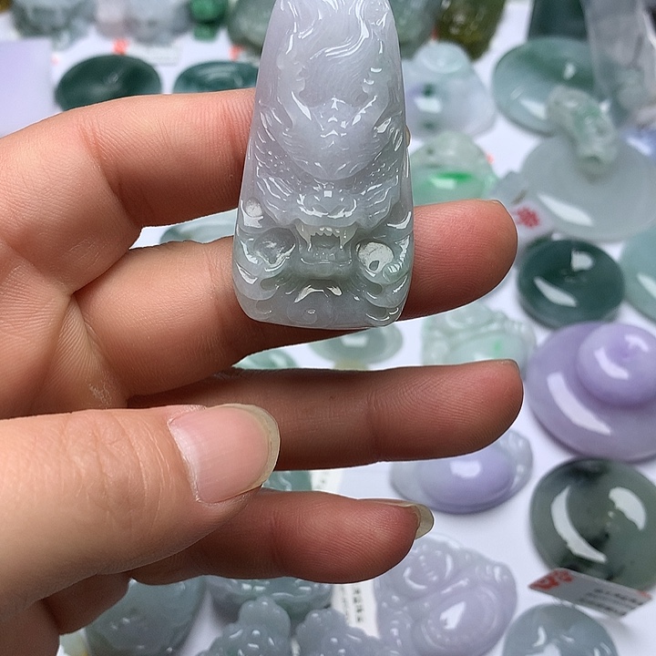 翡翠未镶嵌颈饰天然翡翠