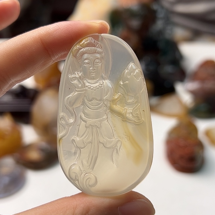 未镶嵌颈饰玛瑙/玉髓