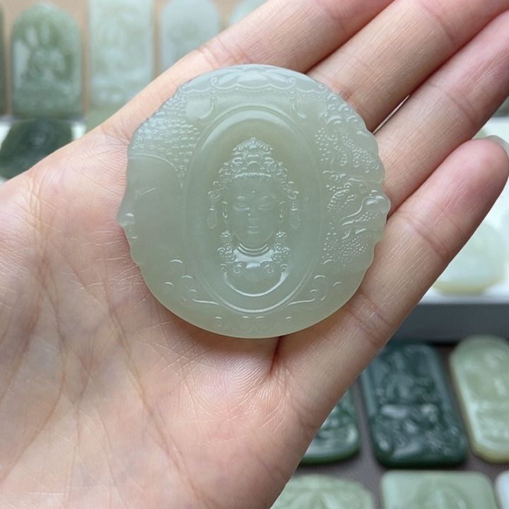 和田玉颈饰未镶嵌