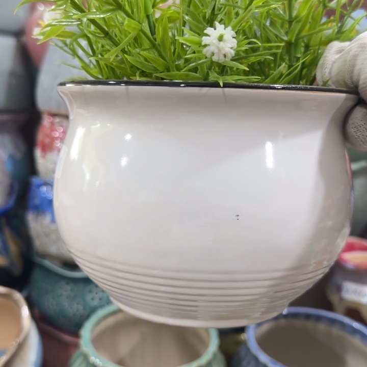 凑9快包邮，有孔，陶瓷花盆