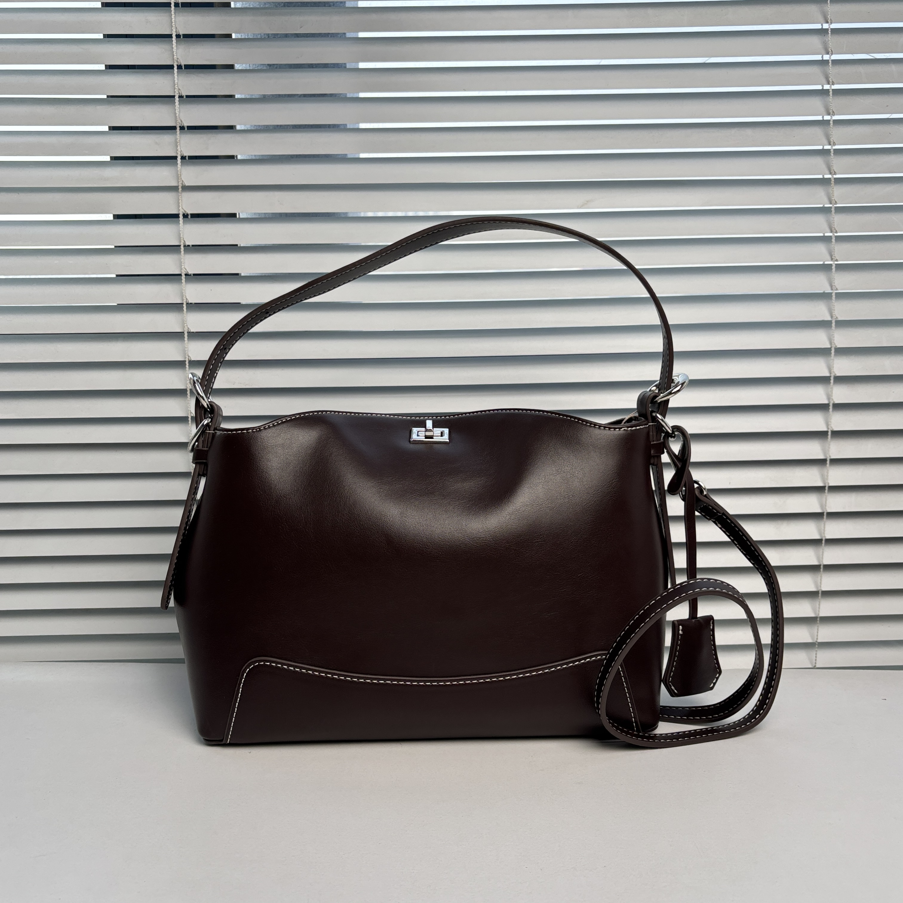 包包中小包手提斜挎包包B111