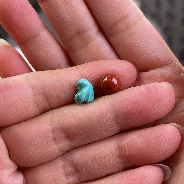 南红玛瑙未镶嵌珠宝奇石