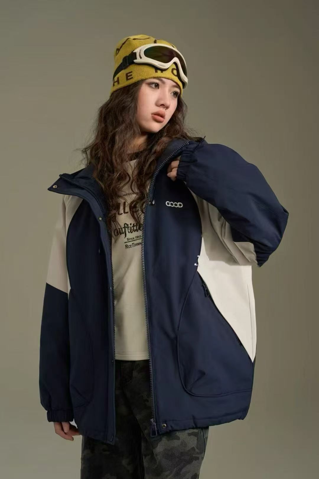 TXM  2025冬季儿童大童青少年拼接连帽加绒外套   8821