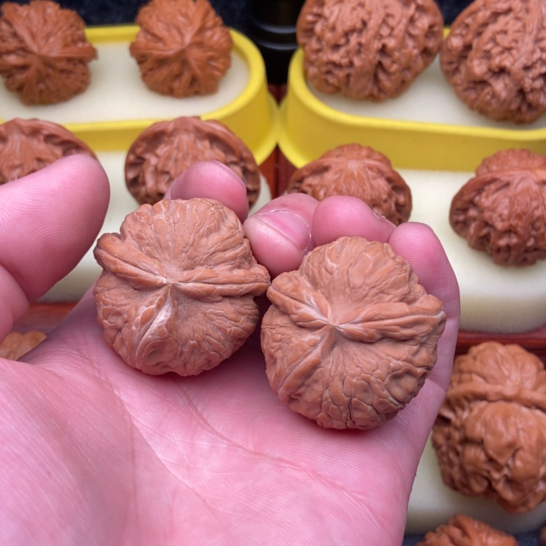 文玩核桃把件卷*哥元宝三棱