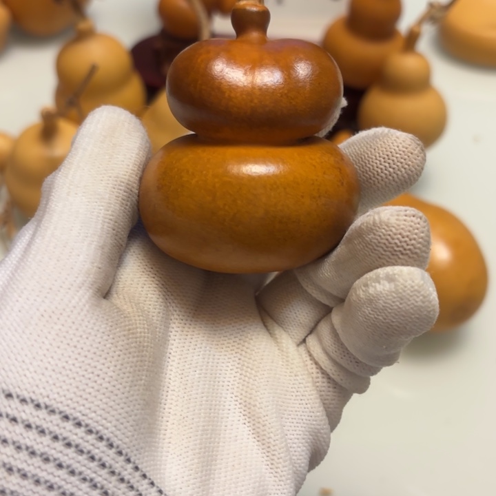 呵***呵天然手捻老皮葫芦