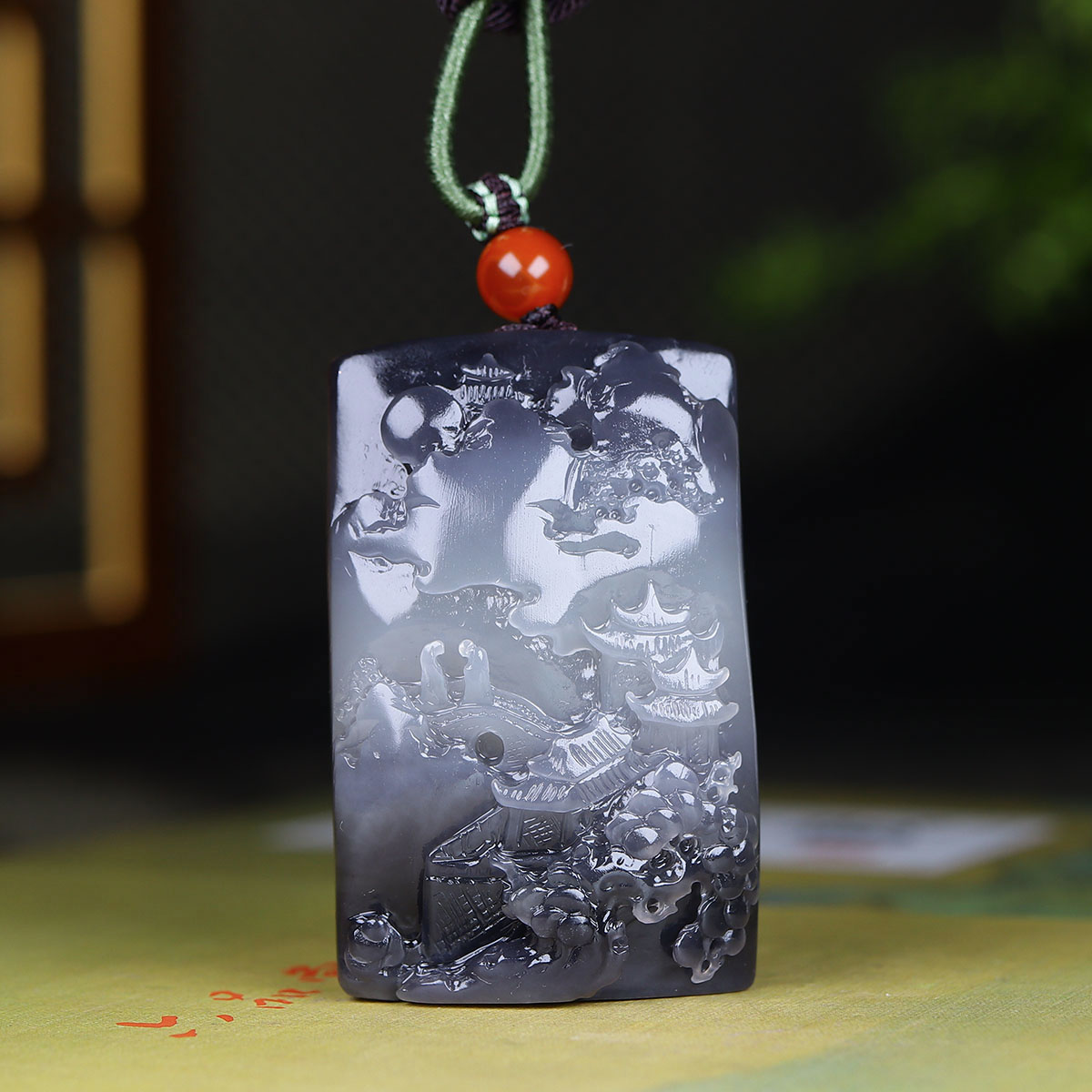 1203147和田玉烟紫山水牌