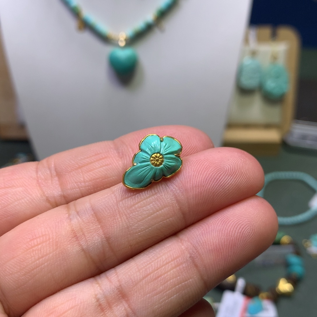 绿松石卡子18K金镶嵌