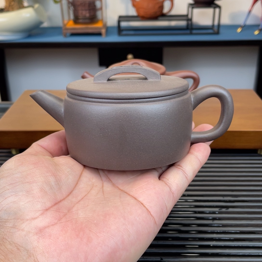 紫砂茶壶紫泥汉瓦180cc