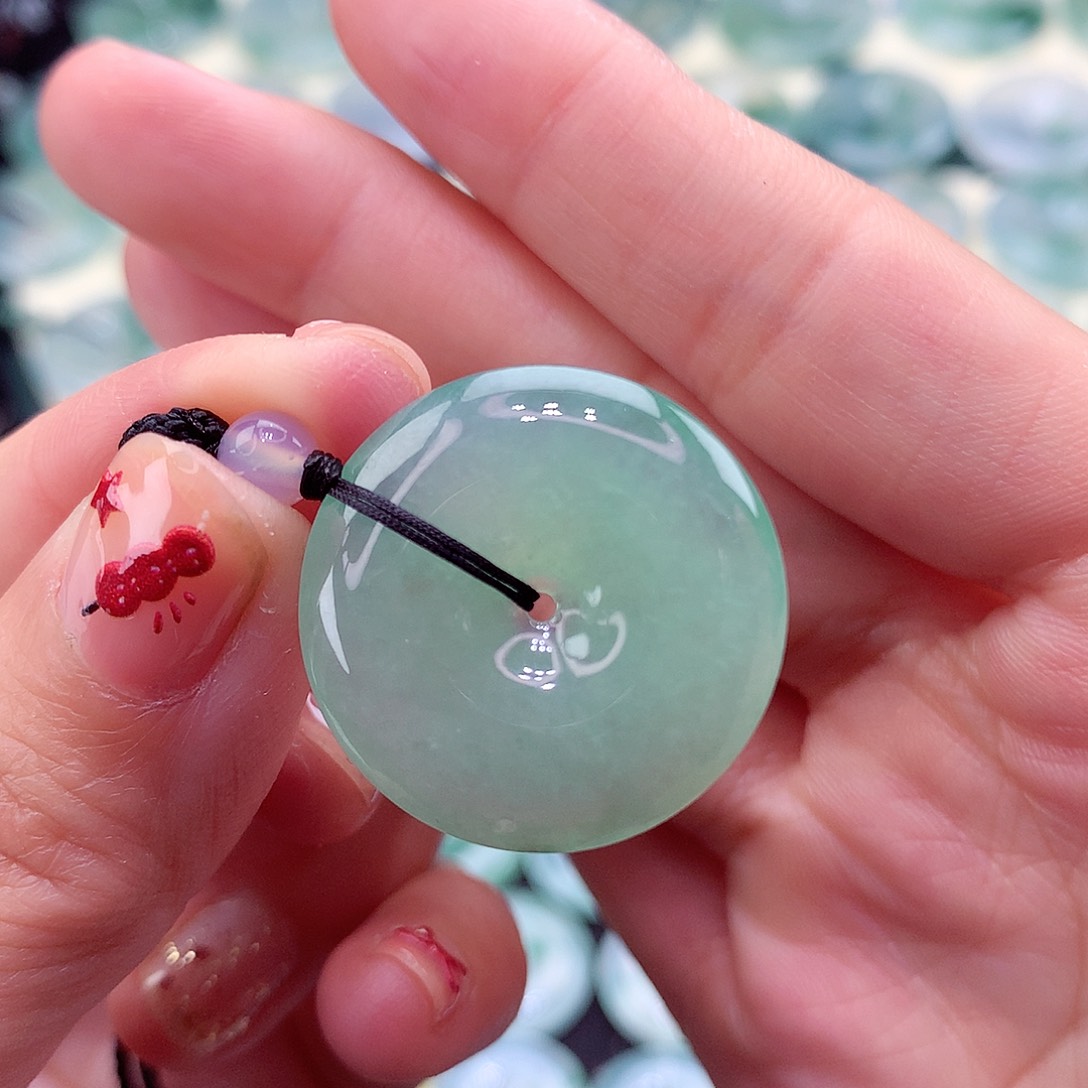 翡翠颈饰未镶嵌18尺寸25/5.1