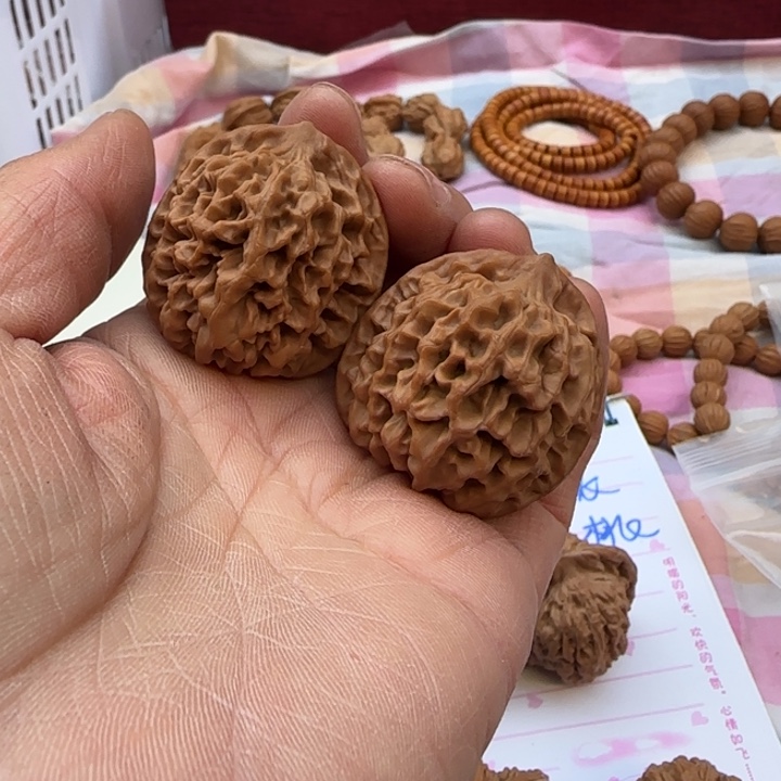 吊坠文玩核桃35秦闷无药果