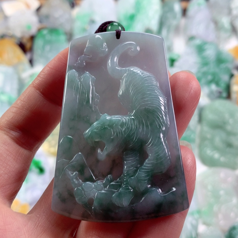 【闪购商品】翡翠未镶嵌吊坠(不含链)