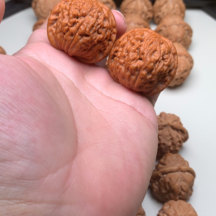 文玩核桃吊坠莲花40