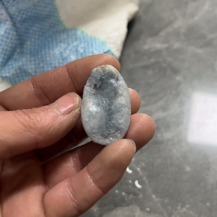 水晶B224未镶嵌无*岛蓝晶摆