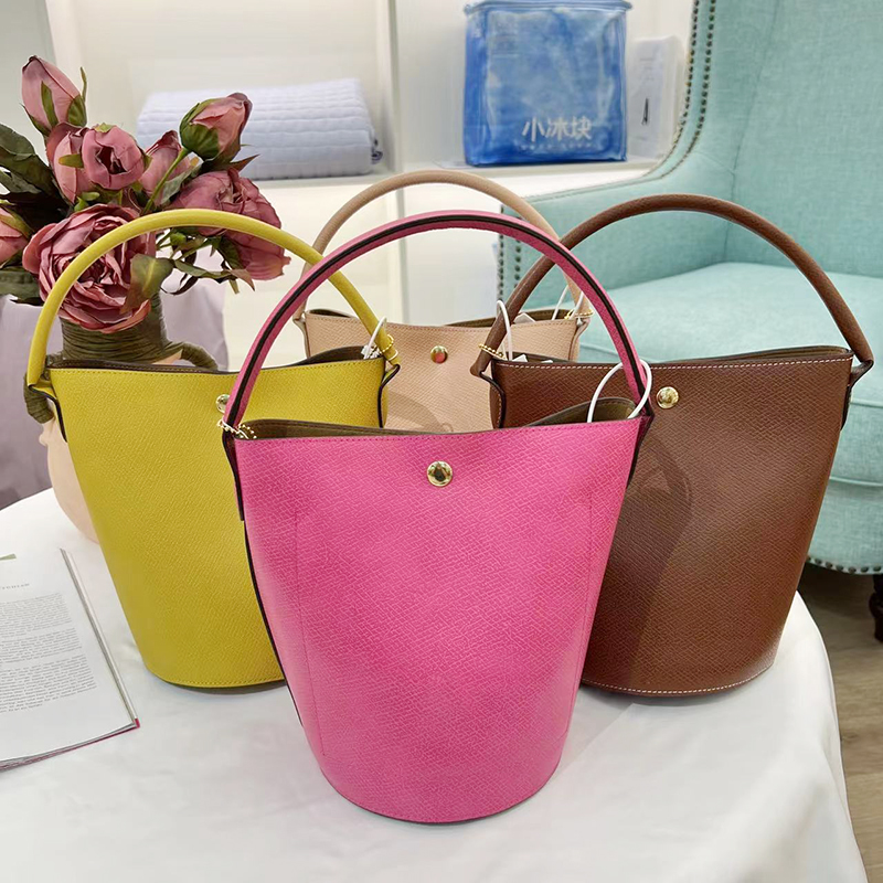 时尚百搭水桶包单肩斜跨包【哎呦家19051】