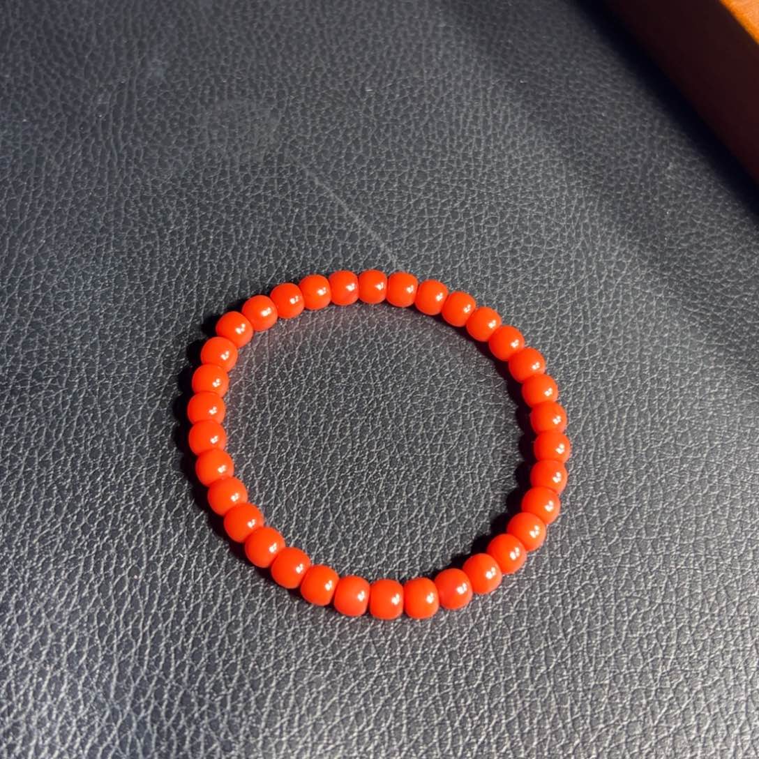 南红玛瑙手串未镶嵌简*洁西山杨柳冷水河蛋蛋料手串