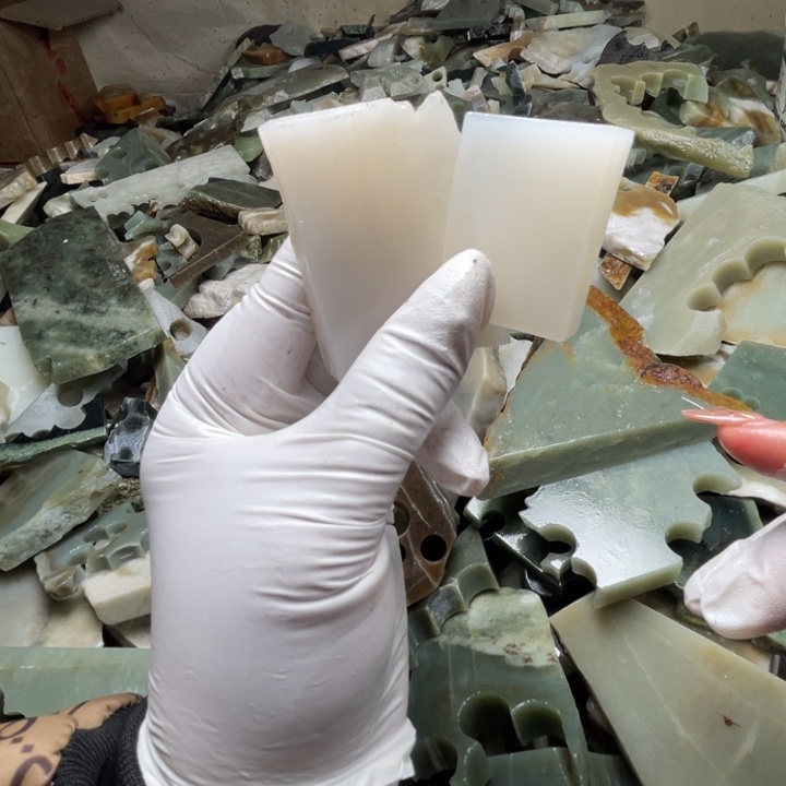 和田玉未镶嵌珠宝半成品