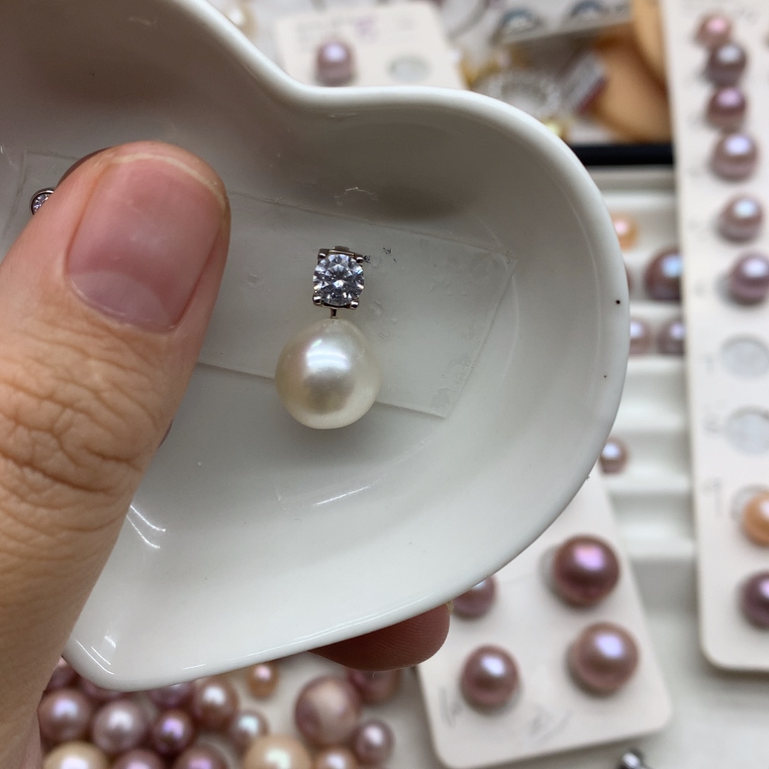 颈饰银S925镶嵌淡水珍珠