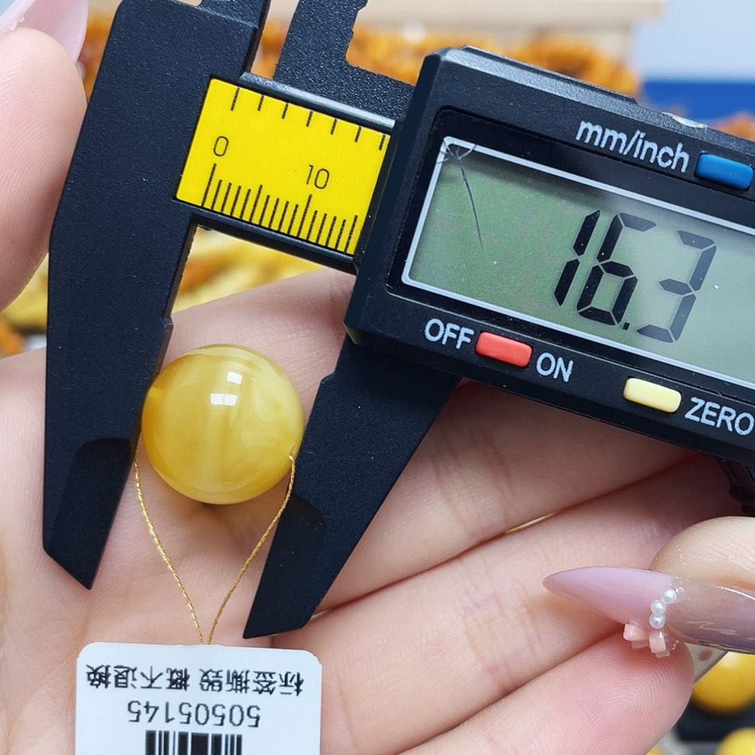 未镶嵌琥珀珠宝奇石16.3mm