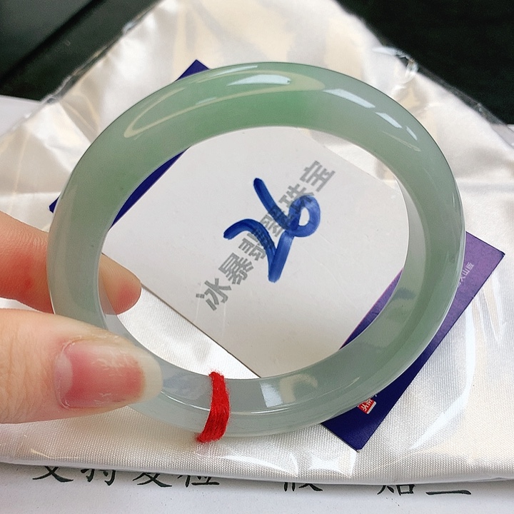 翡翠手镯未镶嵌缅甸天然a货翡翠