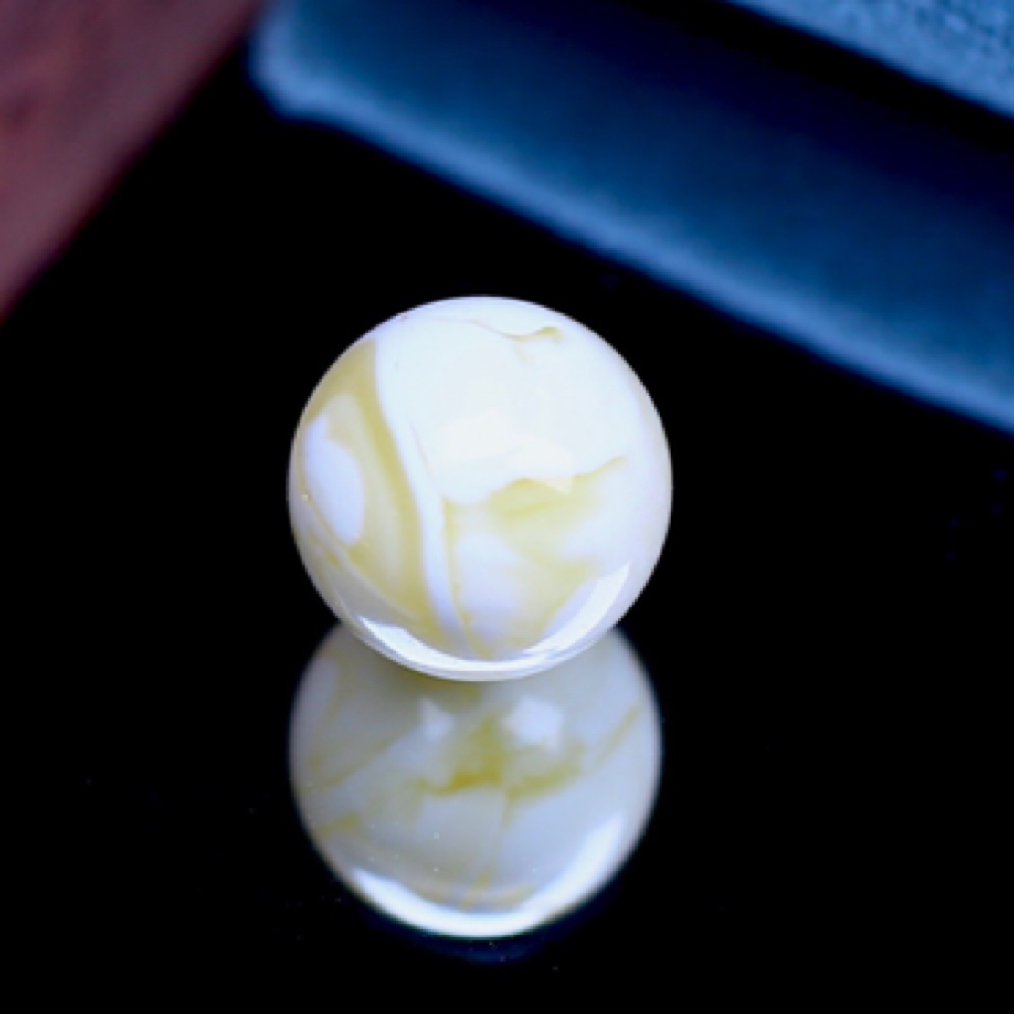 11.8mm俄料瓷白花圆珠，品质完美，小纹路也很棒