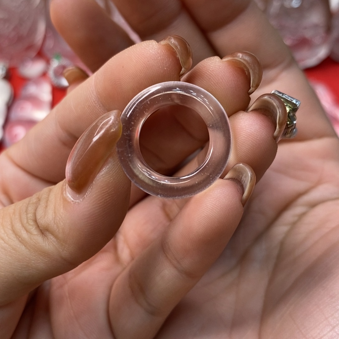 ****王石英质玉未镶嵌吊坠