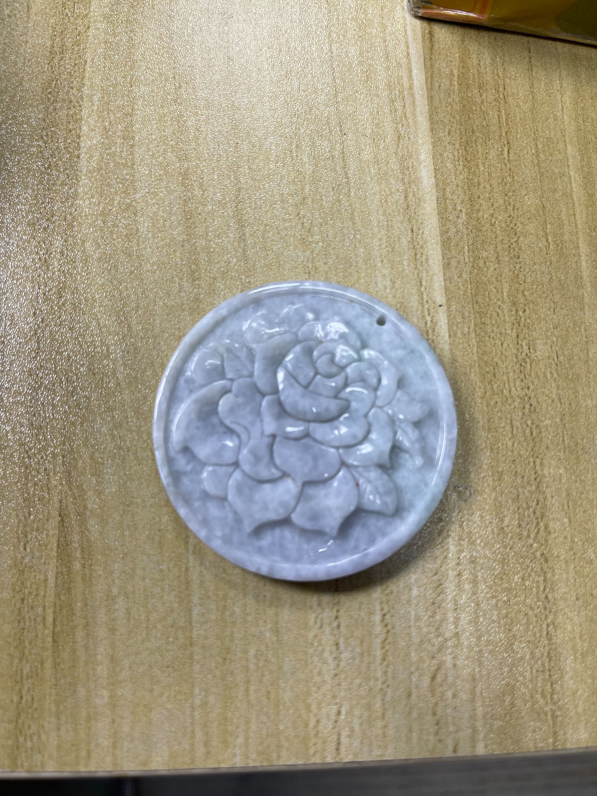 （静怡藏翠馆）天然翡翠A货吊坠联系客服专用（勿私拍）