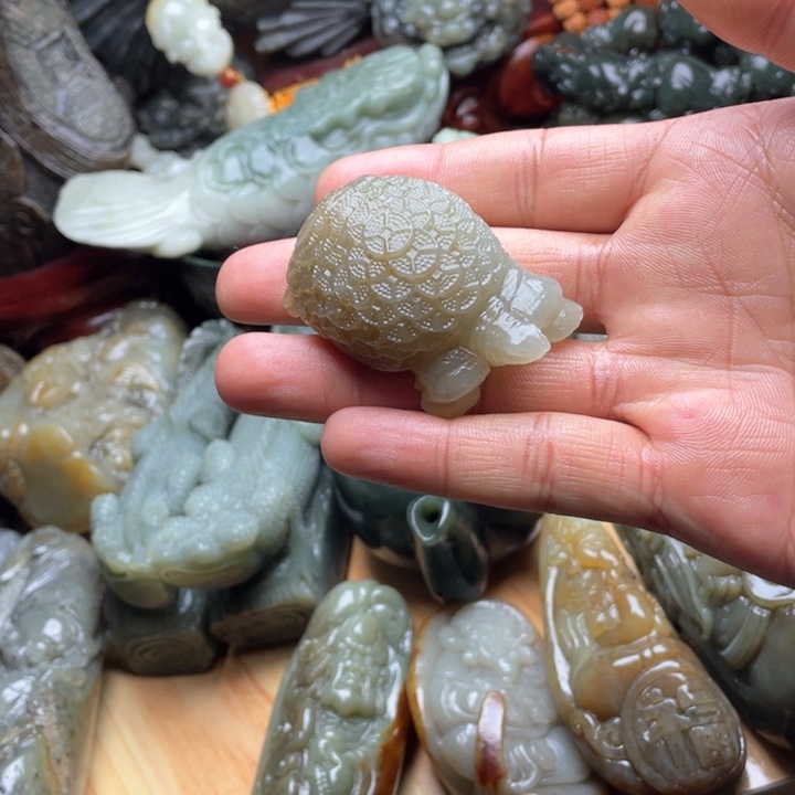 和田玉把件未镶嵌龙**鱼