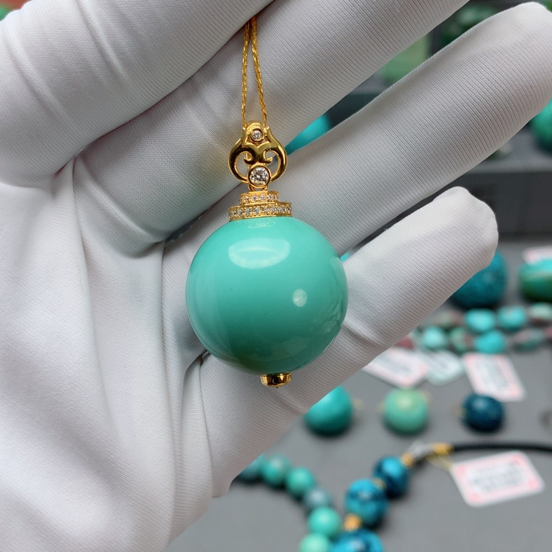 绿松石配饰18K金镶嵌